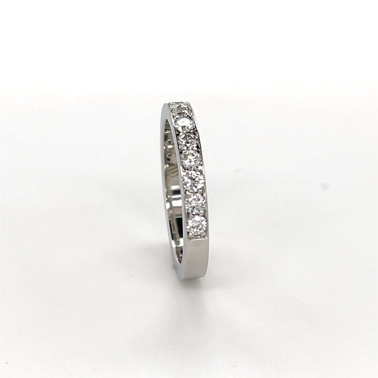 Elegant Grain Set Diamond Wedding Ring