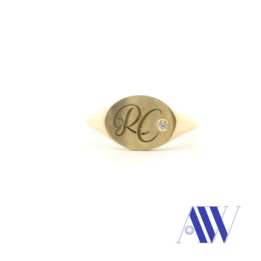 Elegant Gold East/West Signet Ring