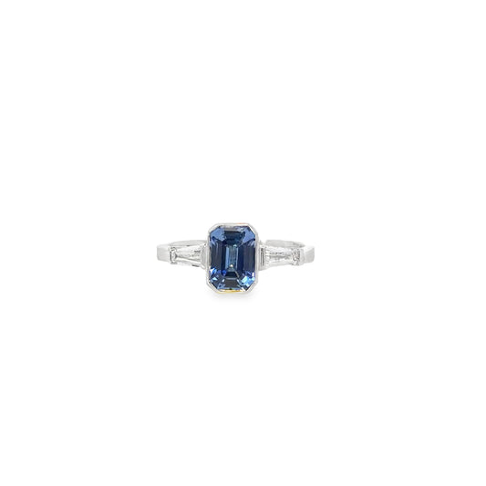 Elegant Sapphire Ring