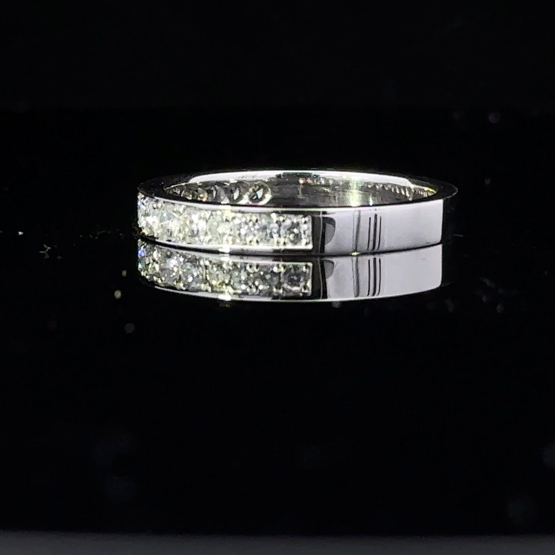 Elegant Diamond-Studded Ring