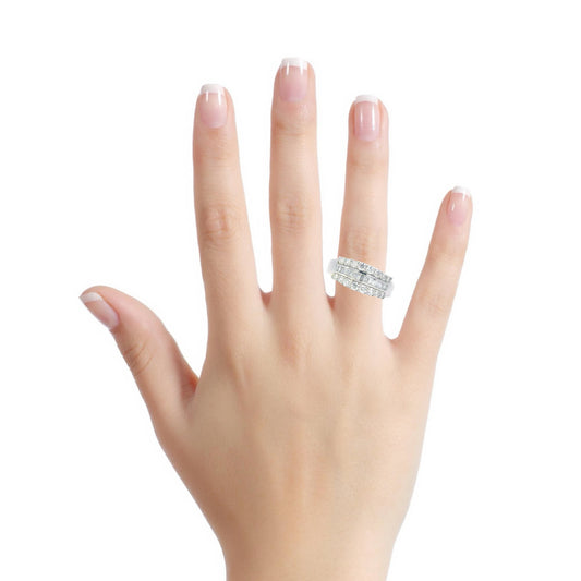 Elegant Diamond-Studded Ring